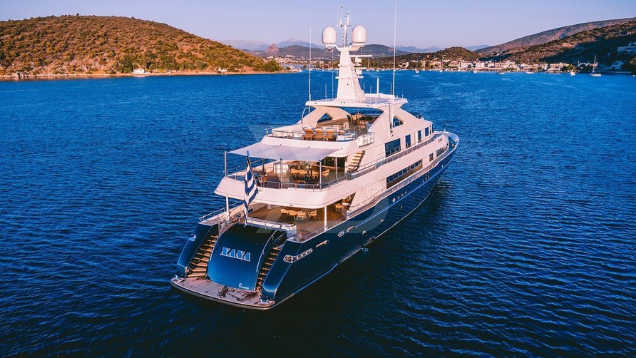 Xana yacht exterior 6