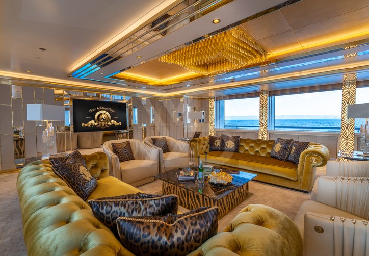 Leona yacht interior 11