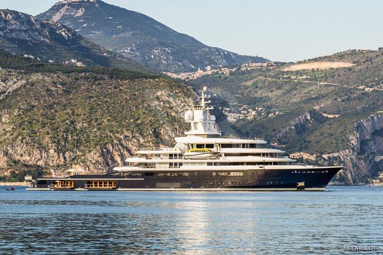 Luna yacht exterior 57