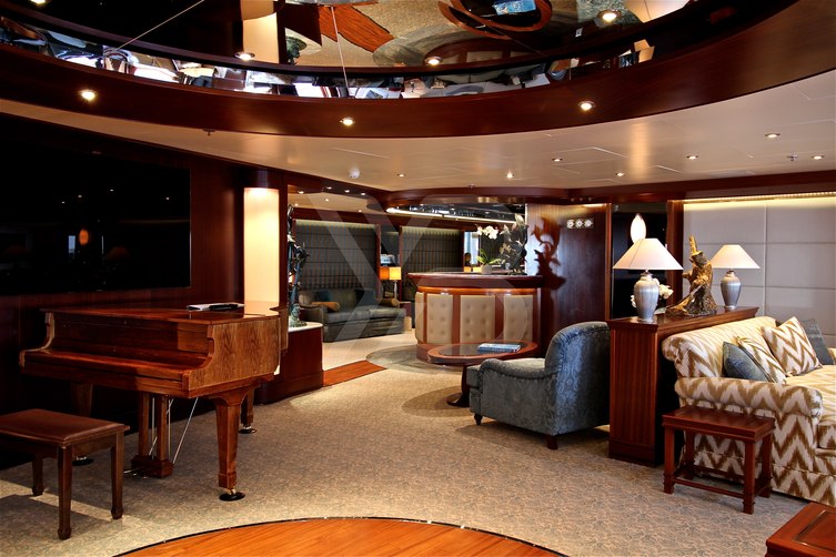 Lauren L yacht interior 12