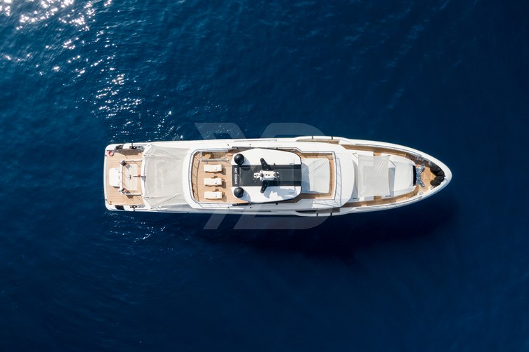 Astera yacht exterior 4