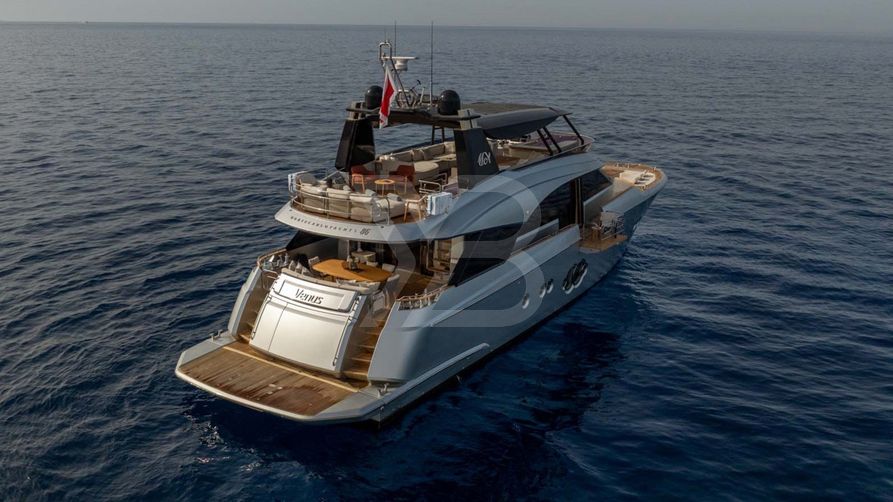 Venus yacht exterior 4