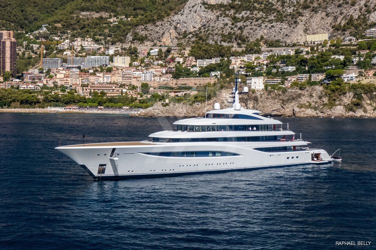 Sophia yacht exterior 49