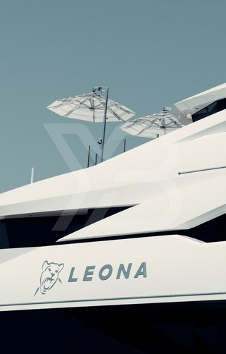 Leona yacht exterior 106