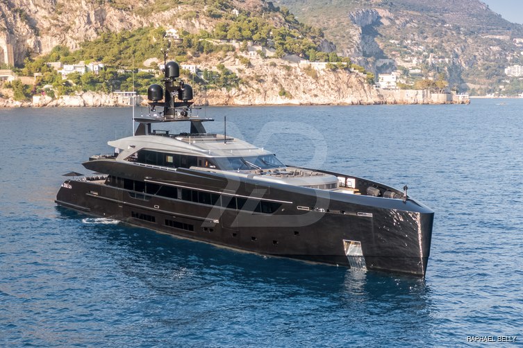 Olokun yacht exterior 2