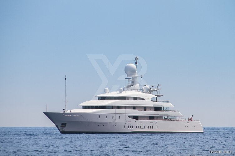 Ilona yacht exterior 18