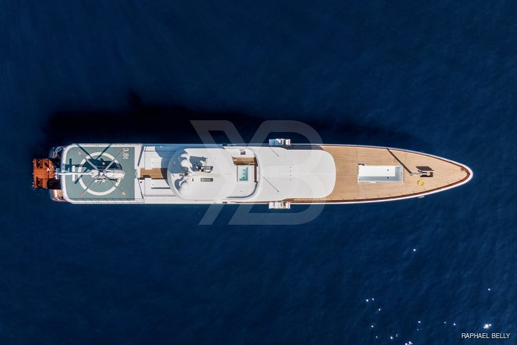 Air yacht interior 6