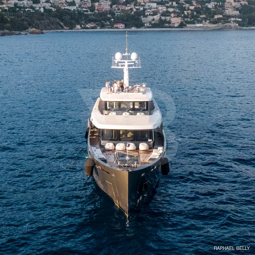 Forever yacht exterior 3