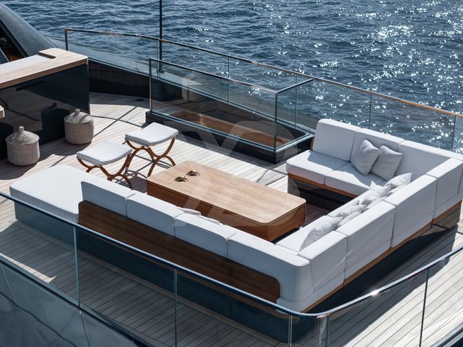 San yacht exterior 49