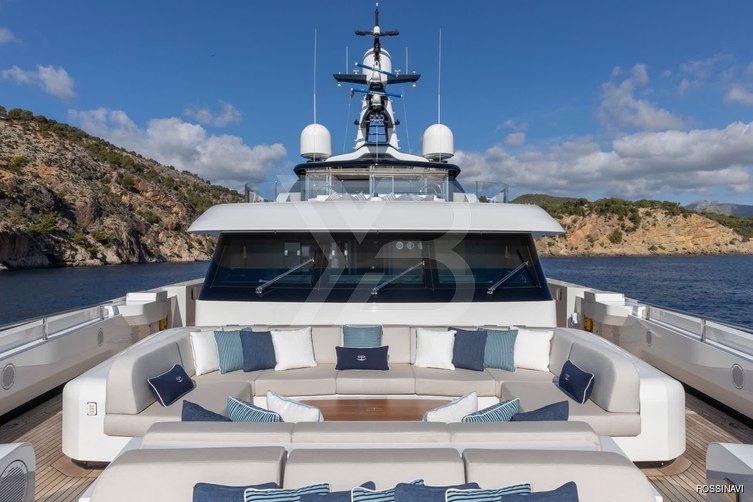 Piacere yacht exterior 3