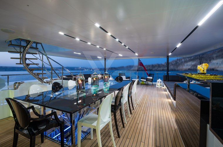 Ocean Paradise yacht interior 40