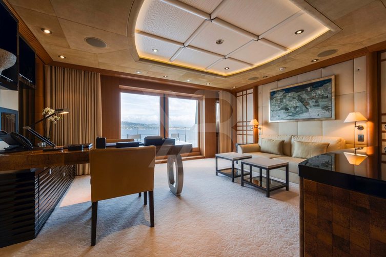 Sunrays yacht interior 11