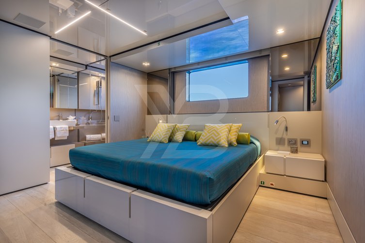 Emocean yacht interior 35