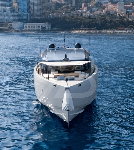 Anmax yacht exterior 3