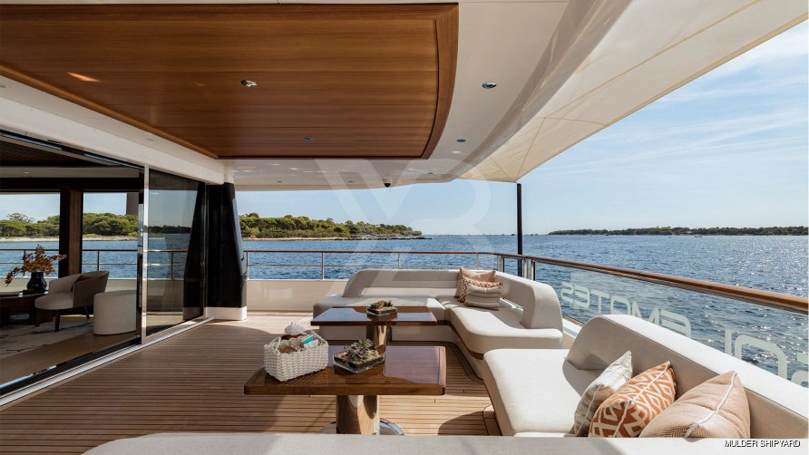 Solemates yacht exterior 5