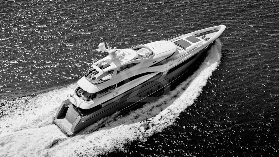 La Passion yacht exterior 3