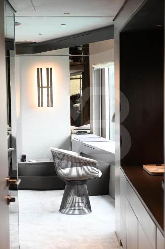 Alma III yacht interior 14