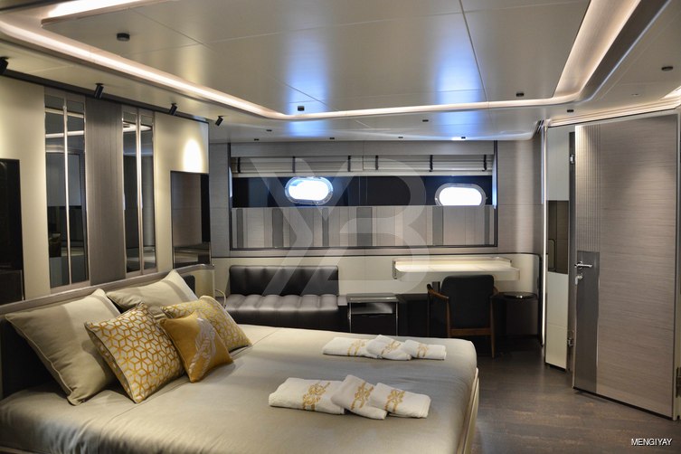 Seleda yacht interior 11