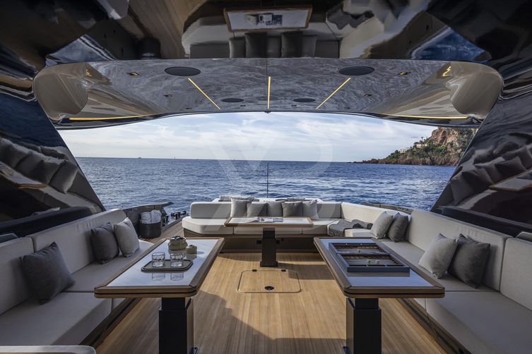 Sexy Me yacht interior 5