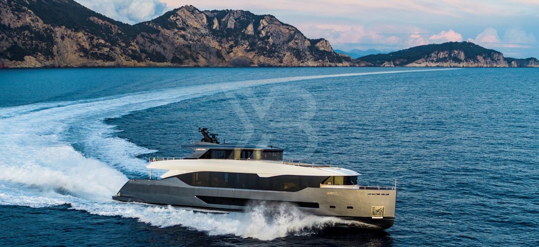 Lady Nina yacht exterior 28