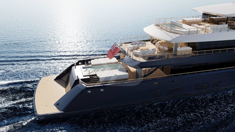 Les Cinq yacht exterior 8