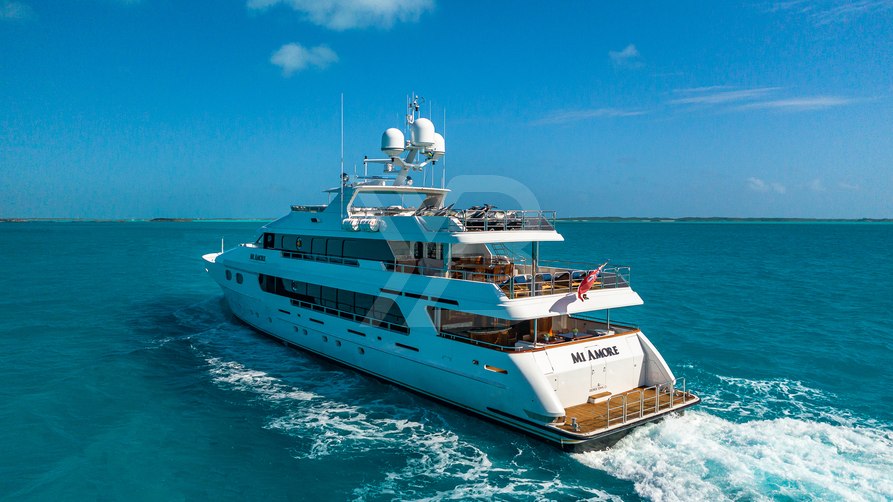 Amore yacht exterior 6