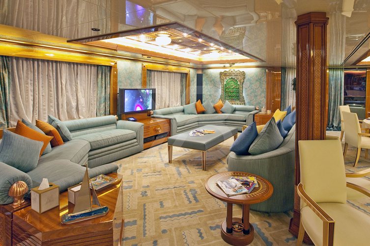 Lady Moura yacht interior 7