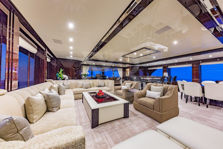 Spectre yacht interior 32