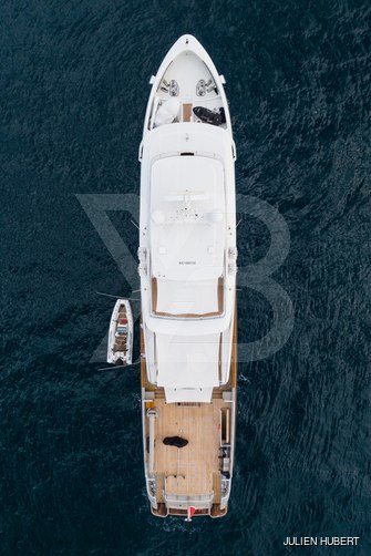 Amika yacht exterior 11