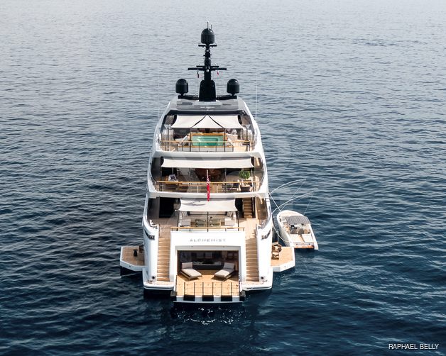 Alchemist yacht exterior 13