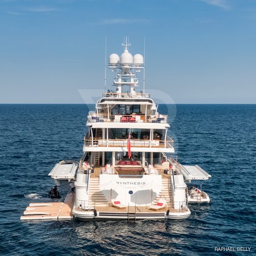 Synthesis yacht exterior 6