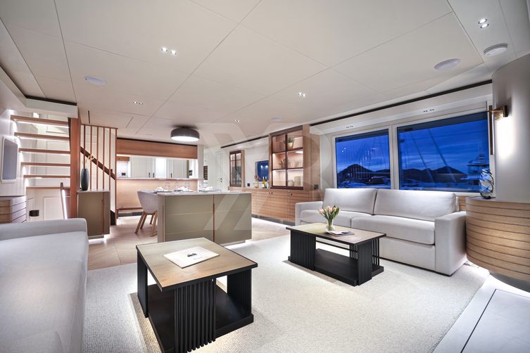 Lady Di yacht interior 17