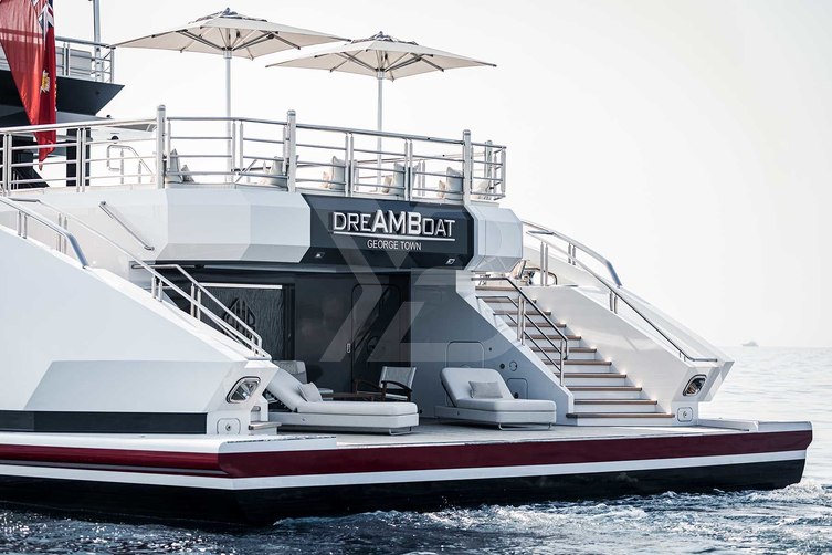 DreAMBoat yacht exterior 22