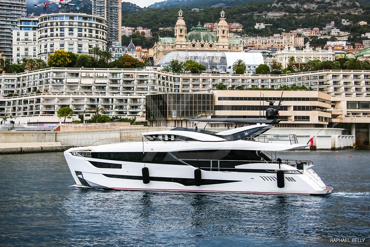 Cadet V yacht exterior 3