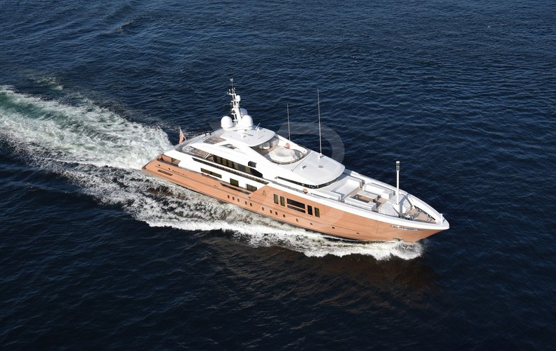 Azamanta yacht exterior 3