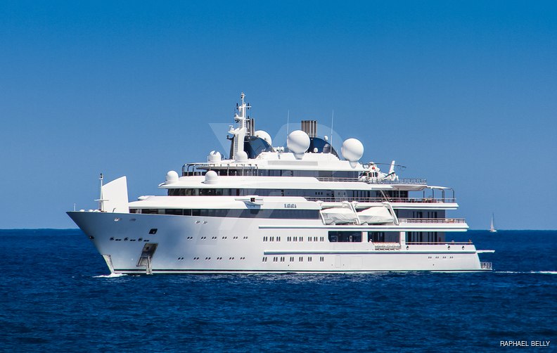 Katara yacht exterior 14