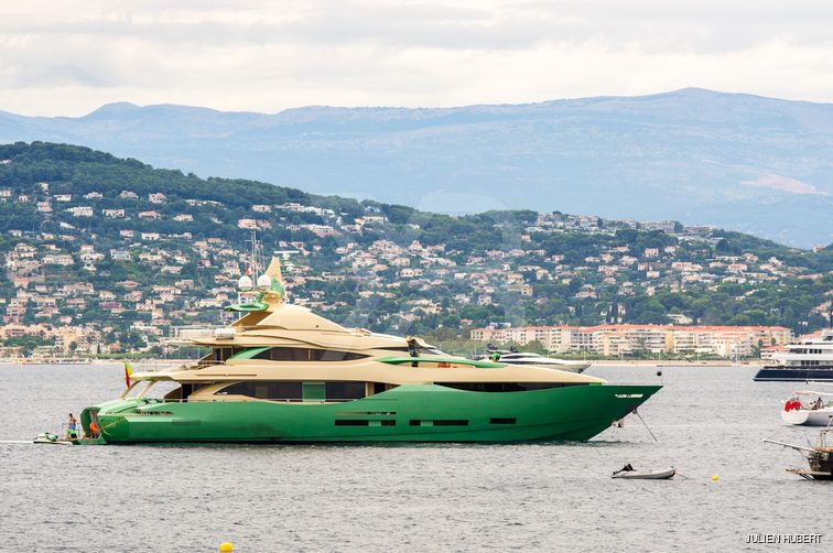 Almaha yacht exterior 2