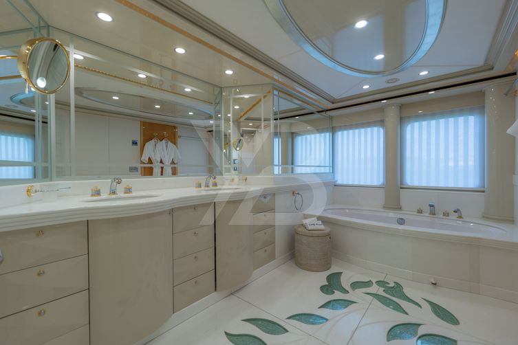 Lady Azul yacht interior 12