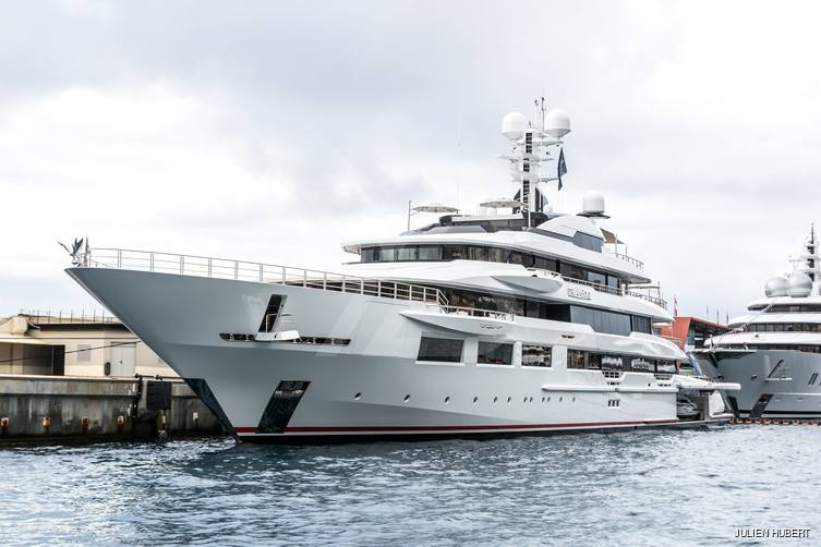 DreAMBoat 1 yacht exterior 33