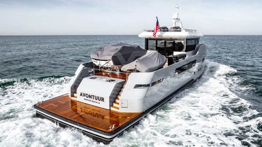 Avontuur yacht exterior 7