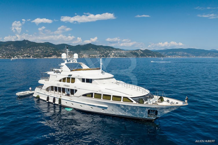 Frish yacht exterior 7