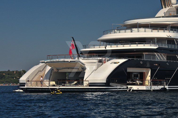 Serene yacht exterior 28