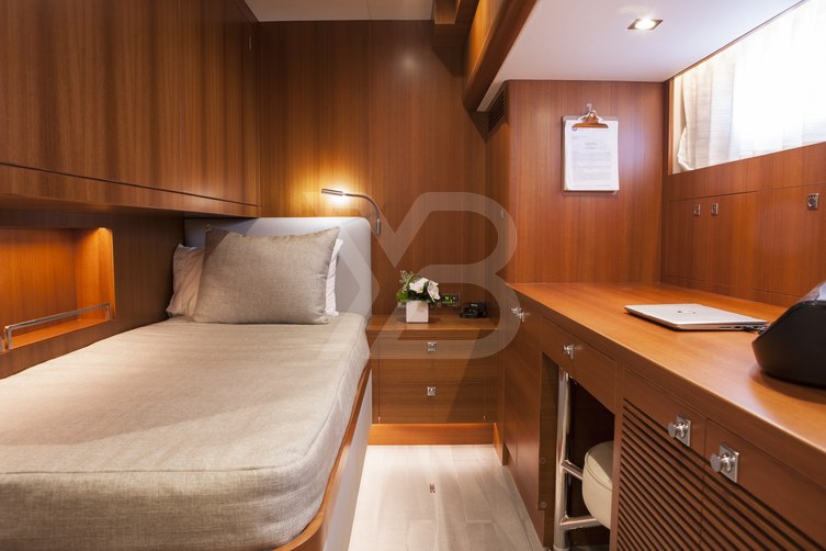 Wild Duck yacht interior 27