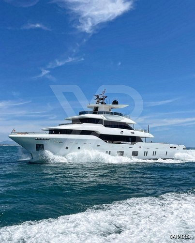 Oceanic Grand yacht exterior 2