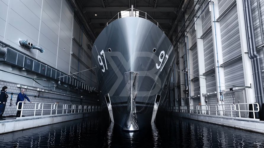 Valor yacht interior 13