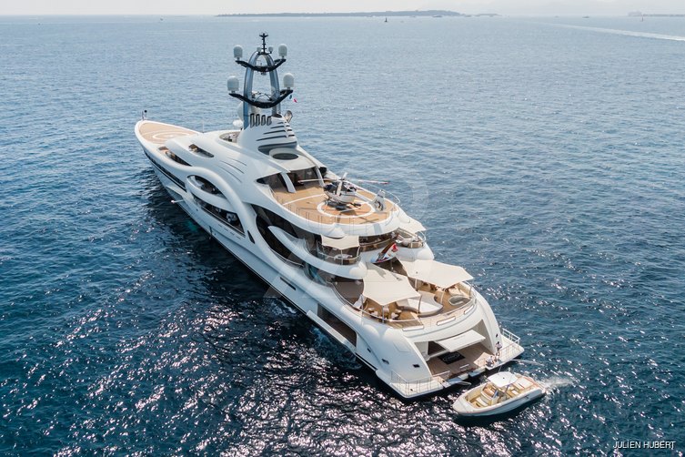 Anna yacht exterior 46