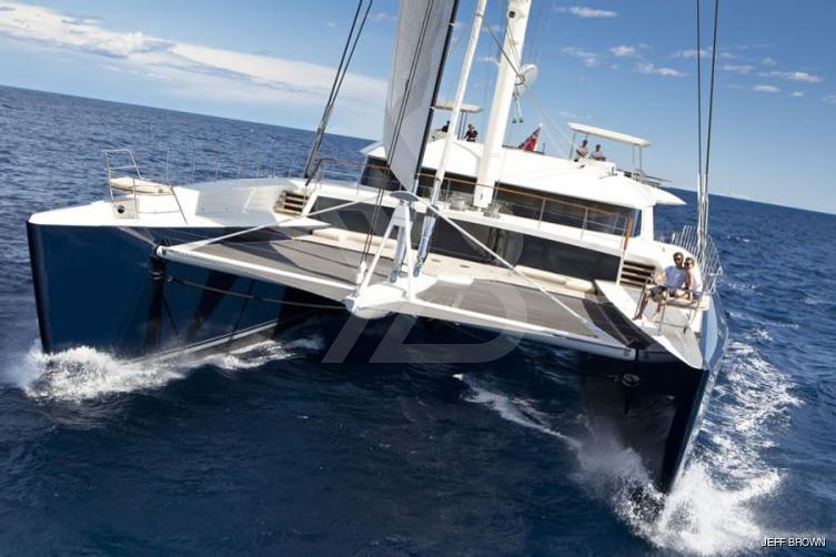 Hemisphere yacht exterior 3