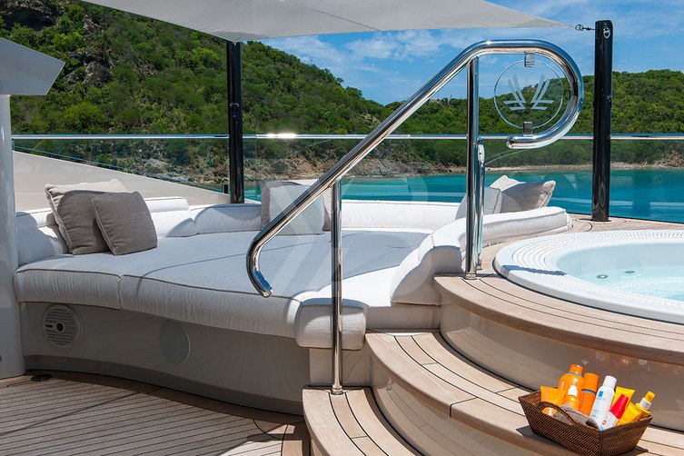 Quattroelle yacht exterior 13