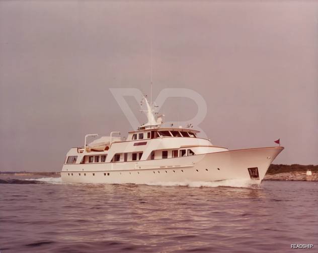 Calypso yacht exterior 5