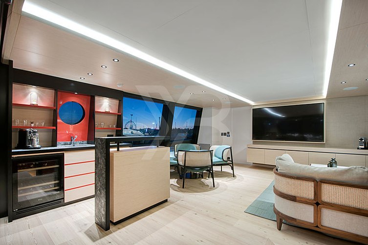 Saint V yacht interior 8